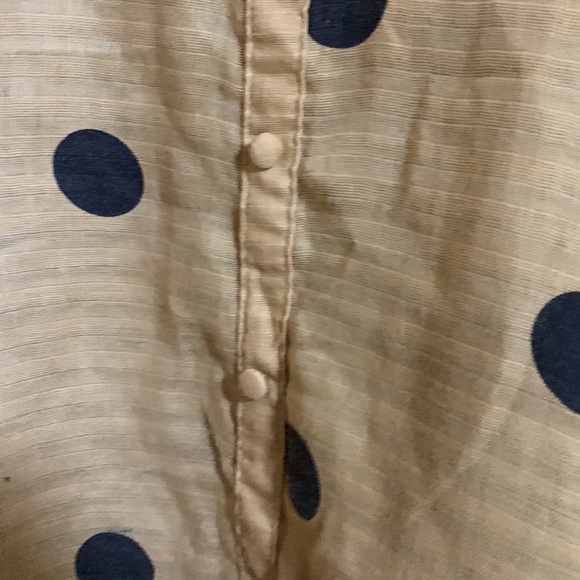 Unbranded batwing ladies cropped top in plus size with large polka dots all over - Picture 6 of 7